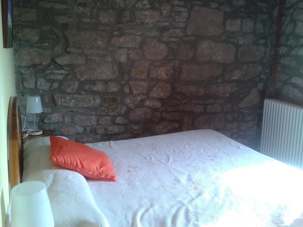 Hôtel Casa Angrill à Oliana Chambre photo